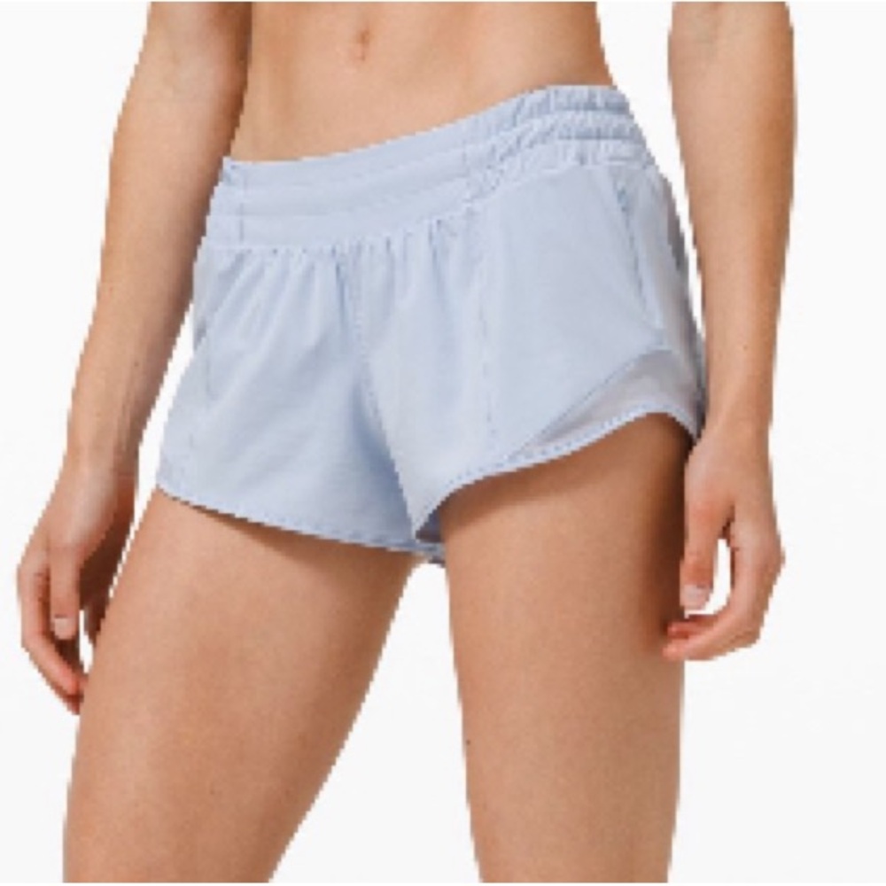 lululemon hotty hots 2.5 inch size 6 - Picture 3 of 3